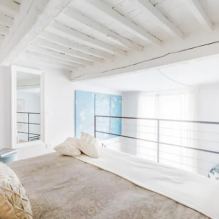 The Atelier House