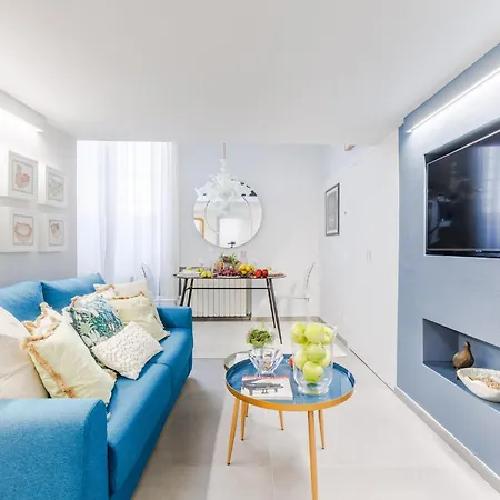 The Atelier House